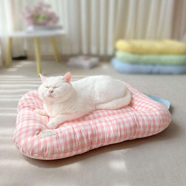 Cat Cushion Chic Pet Mat Soft Reversible Washable Pad for Bed, Sofa Non-Slip Comfort Mat for Puppy Kitten Small